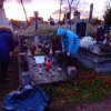 Ludzie z Pasją - Sprzątanie cmentarza